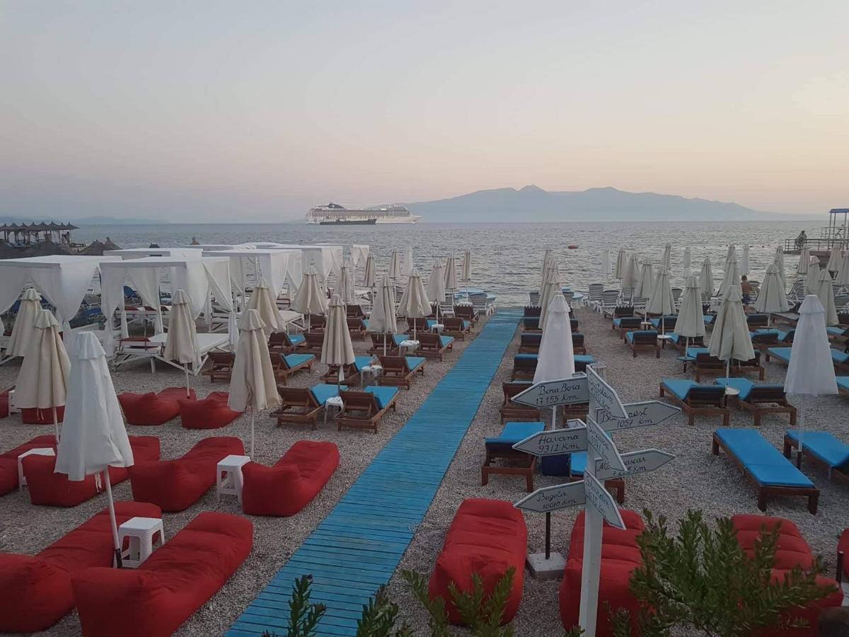 Majki Beach Apartments Sarandë Eksteriør billede