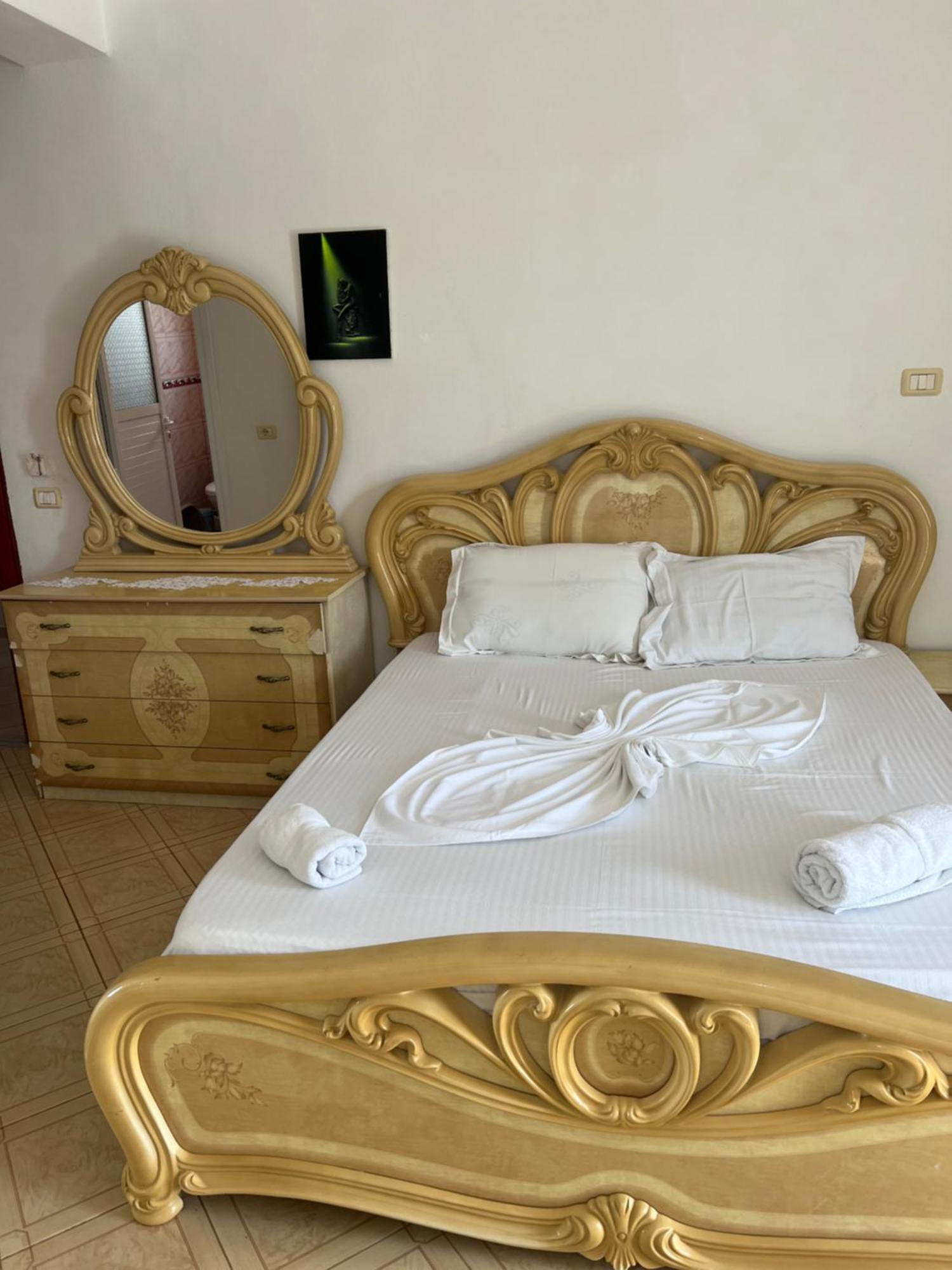 Majki Beach Apartments Sarandë Eksteriør billede