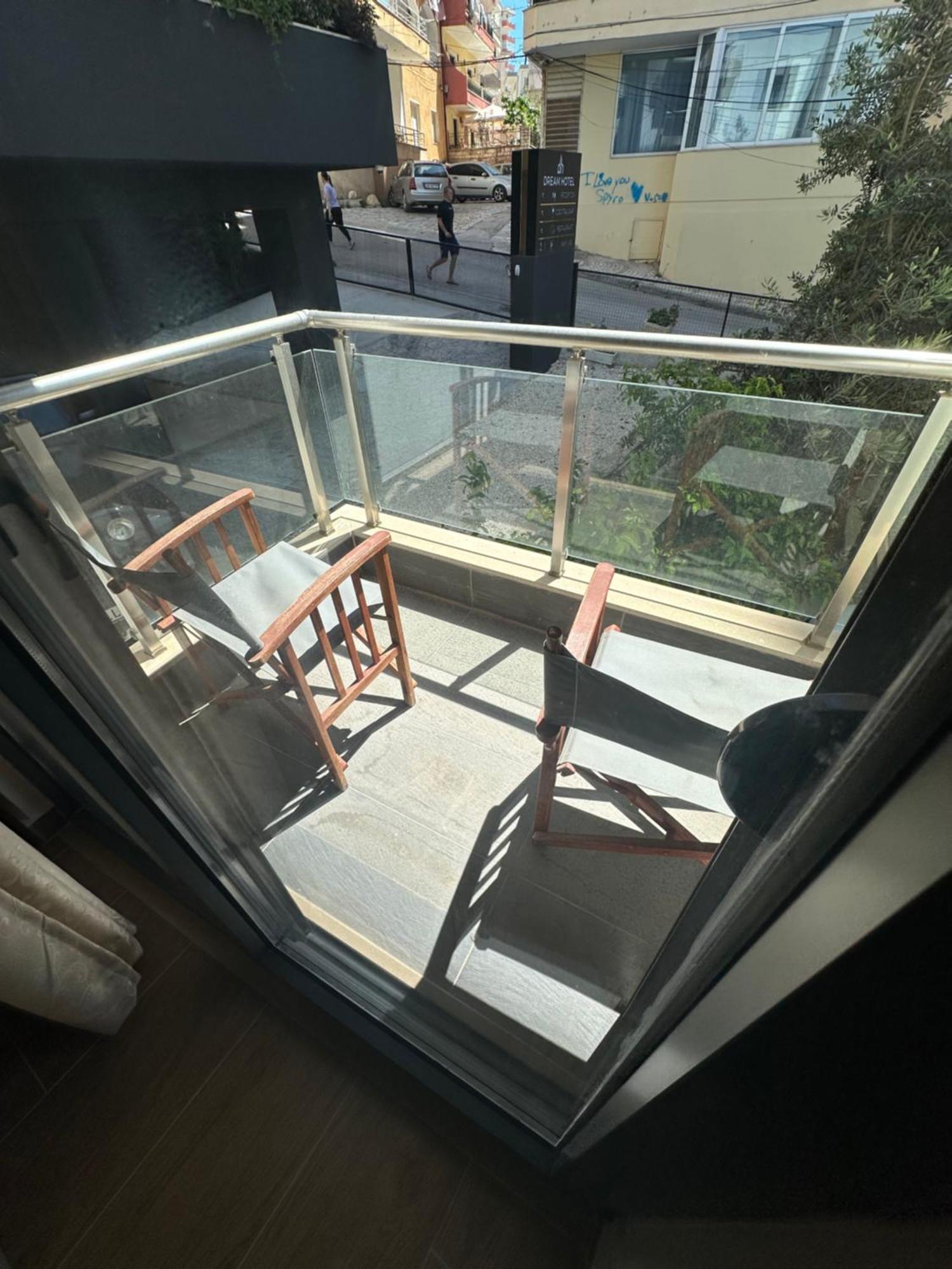 Majki Beach Apartments Sarandë Eksteriør billede
